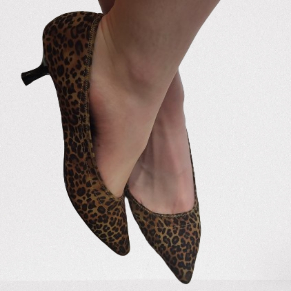 Browns Couture Cheetah / Leopard Print Short Heel Shiny Soul Glossy Heel